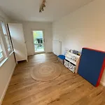 Appartement Ruhiges Mit Garten - Ideal Fuer Familien