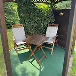 Ruhiges Mit Garten - Ideal Fuer Familien