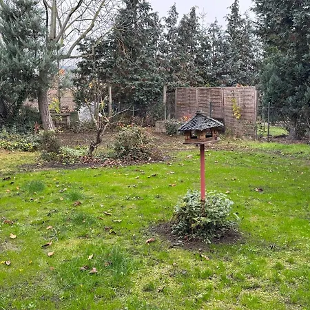 Appartement Ruhiges Mit Garten - Ideal Fuer Familien *